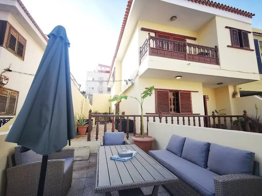 Holiday home Amplia Casa 5 Habitaciones En Santa Cruz Con Zona Para Trabajar Spain